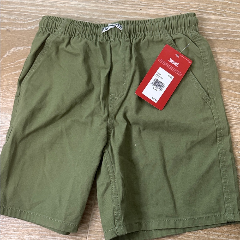 NWT Boys Levi's Khaki Green Casual Shorts
